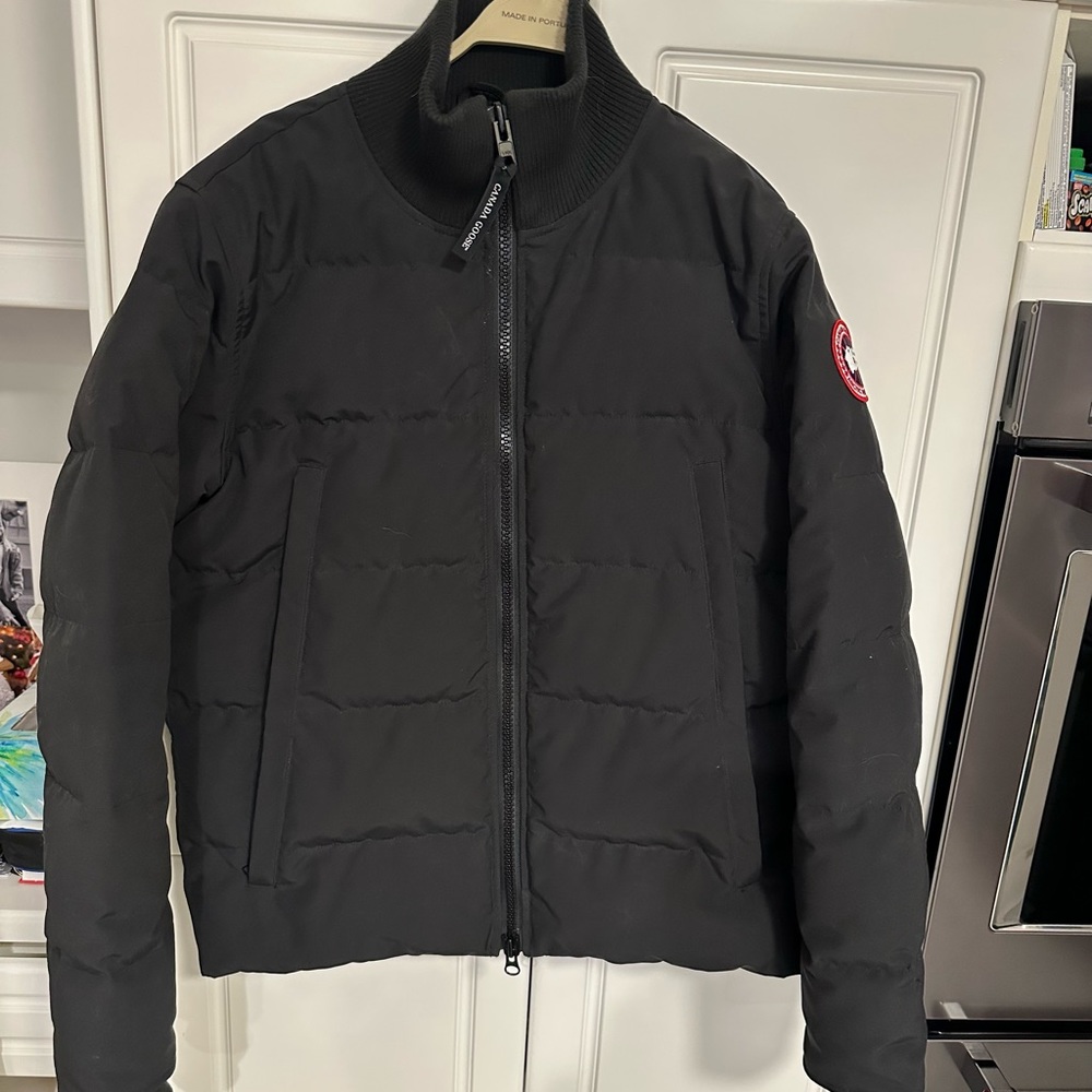 Men’s large Canada Goose puffer
